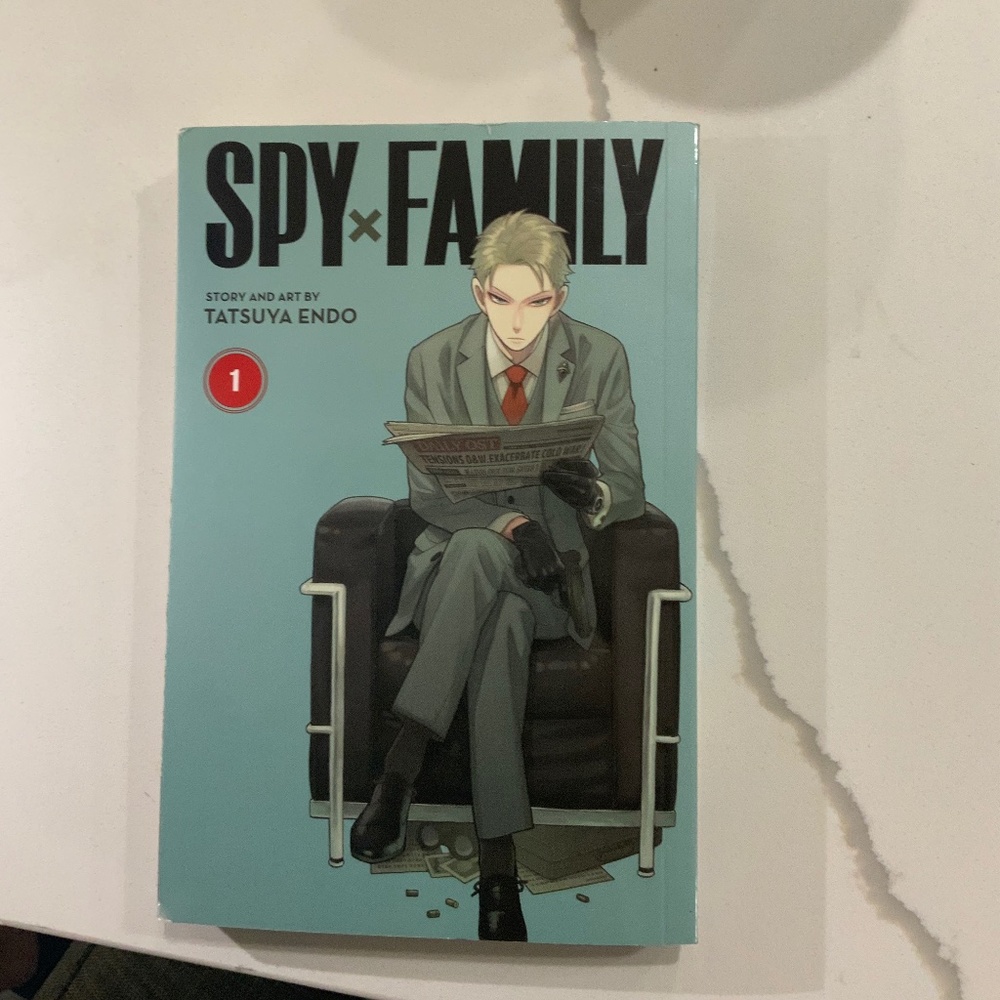 Spy x family volume 1